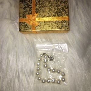 NWT!!! Clivia White Beaded Bracelet